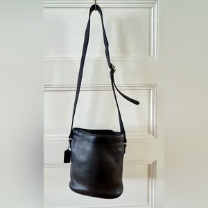 Coach Equestrian Slim Bucket Bag – Style No. 4907 | Vintage Costa Rica Made
